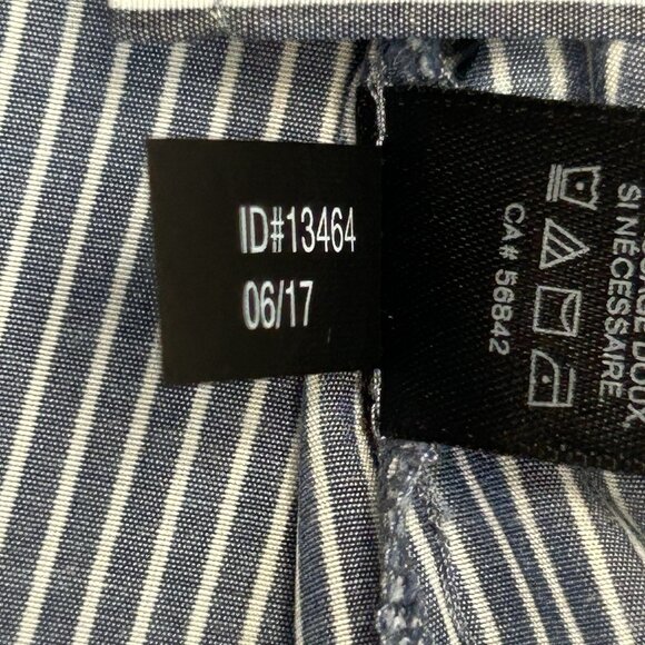 EXPRESS Blue Pinstripe Button Up Shirt Small Petite 3/4 Sleeve Tabs Tunic - Picture 10 of 10